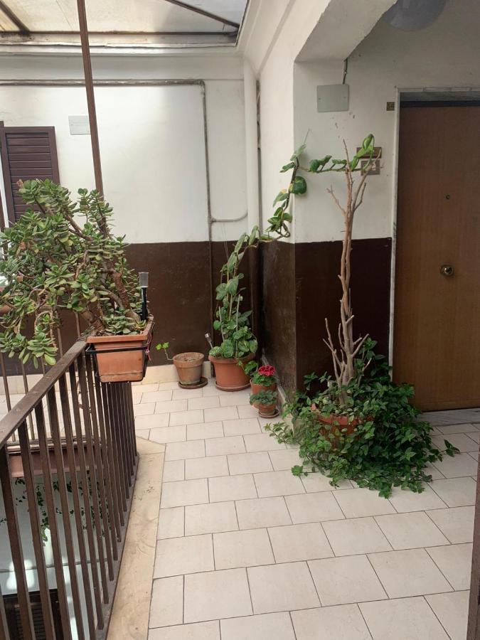 Palazzo Dei Tabacchi Apartment บารี ภายนอก รูปภาพ